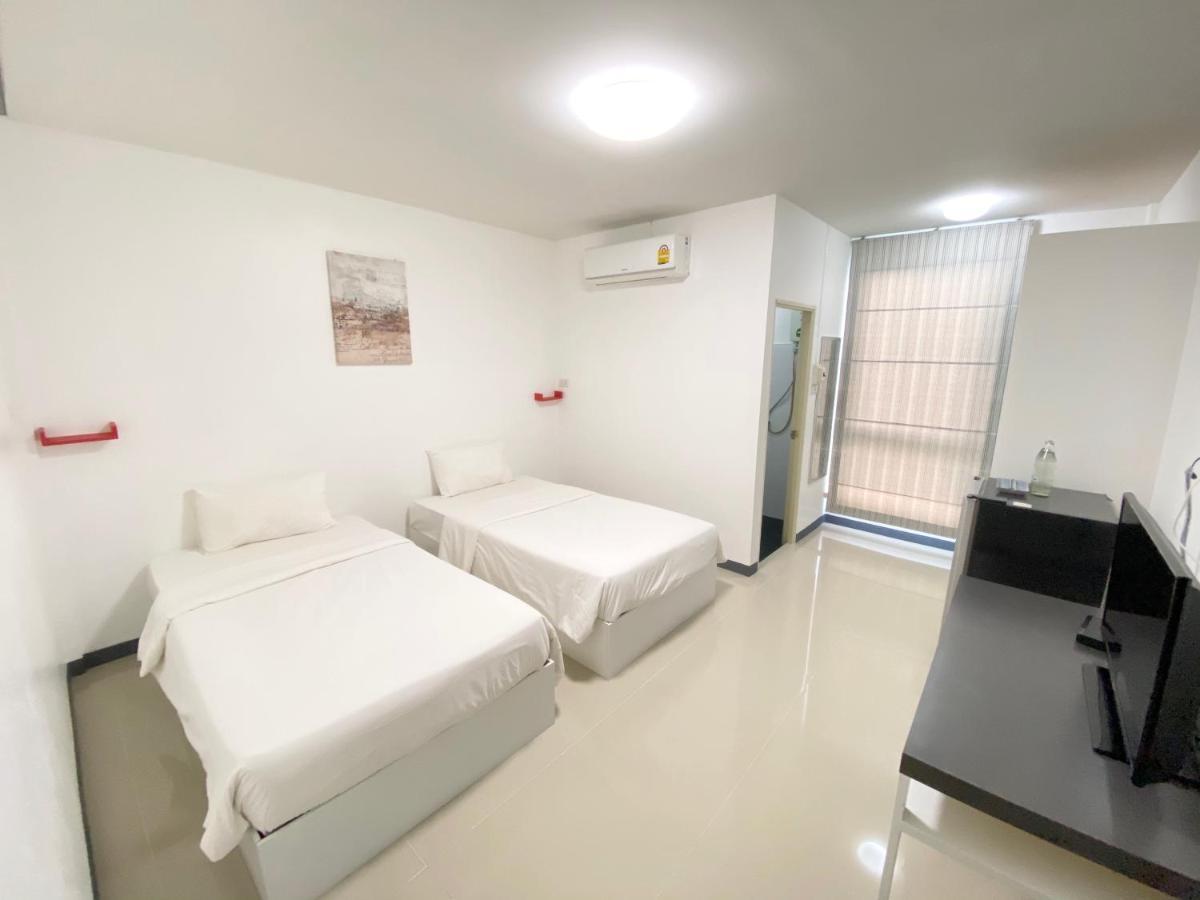 Honghub Sakon Hotel Sakon Nakhon Exterior photo